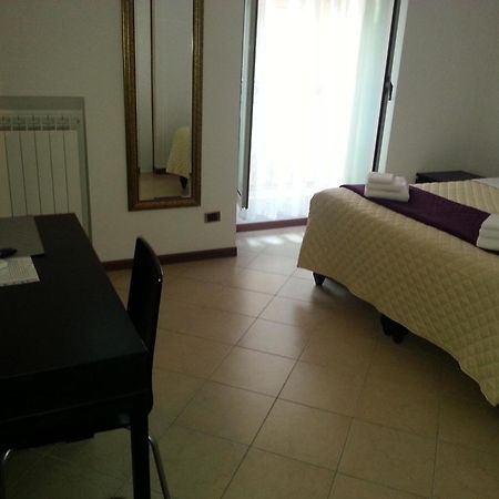 B&B Missi Rom Exteriör bild