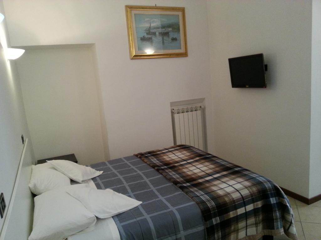 B&B Missi Rom Exteriör bild